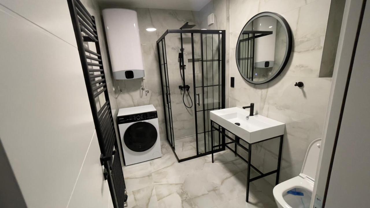 Appartamento Apartman Lux Zepce Esterno foto